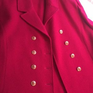 Pristine St. John size 16 Deep Pink! Gorgeous